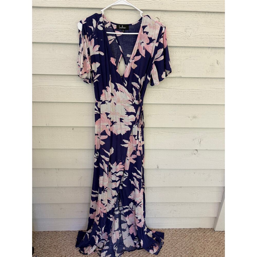 Lulus Navy Blue & Blush Floral Wrap Maxi Dress – Size Large - Picture 2 of 9
